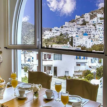 Avanti Hotel Ios